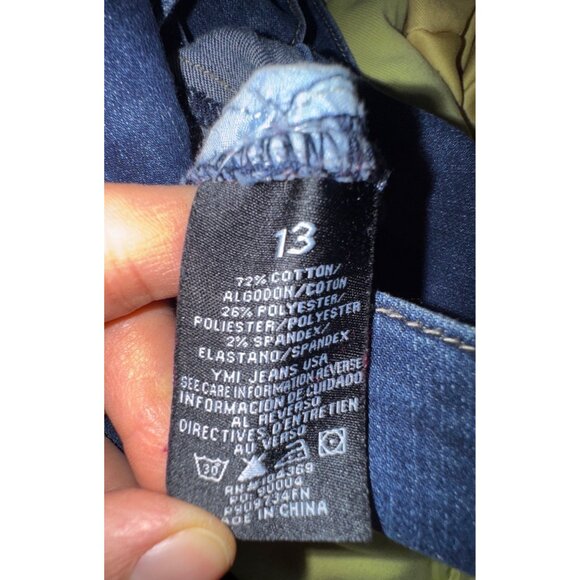 High-Waisted Fashion Nova Stretch Skinny Jeans‎ With Button Fly & Fading Size 13 - Picture 5 of 6